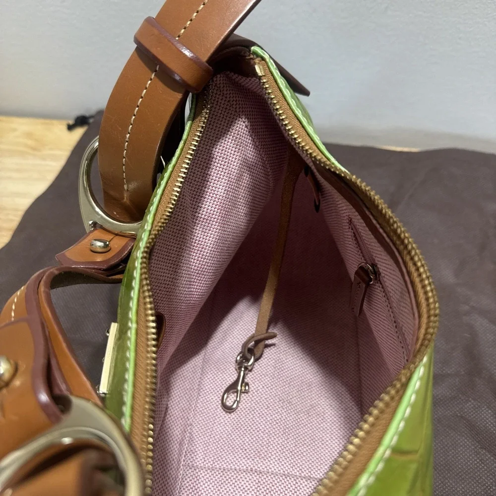Vintage Dooney & Bourke Green Crocodile Embossed Medium Hobo Bag Purse J599095